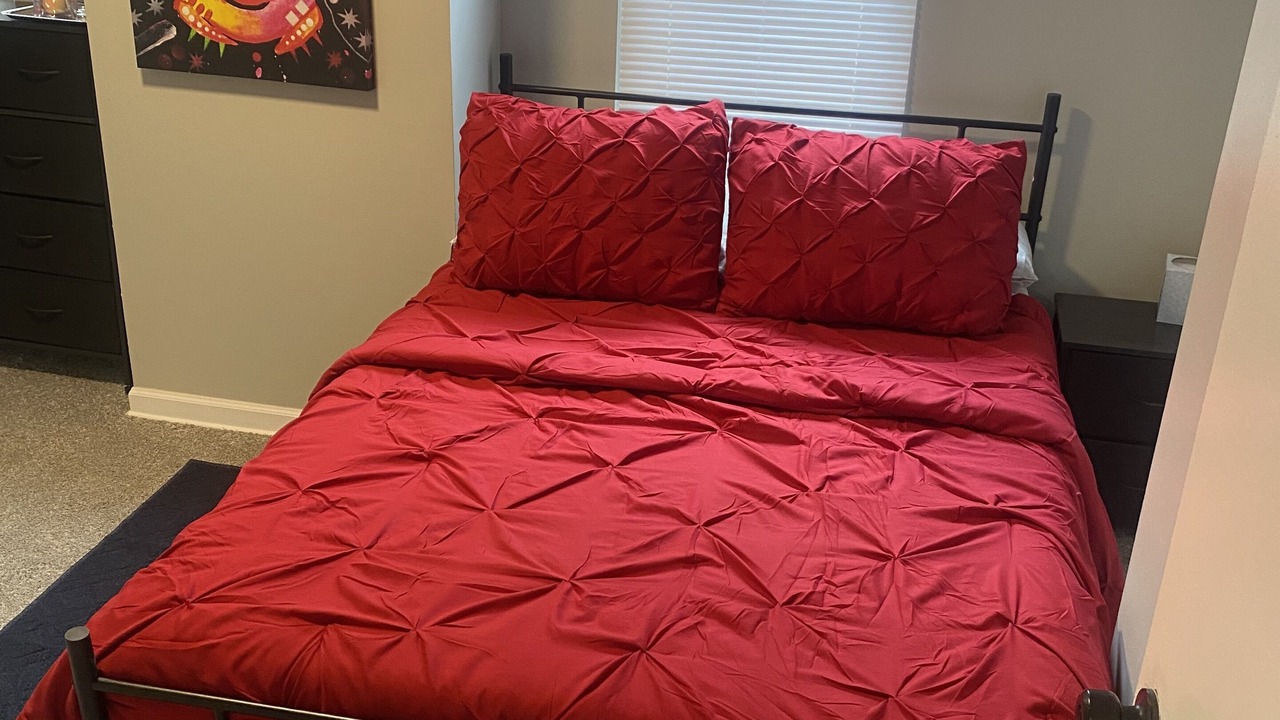 Photo of Bedroom in East Beverly