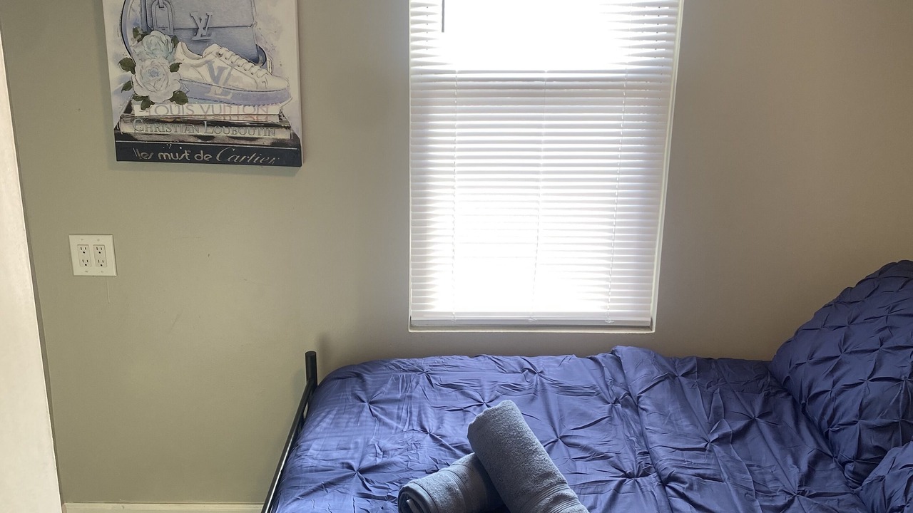 Photo of Bedroom in East Beverly