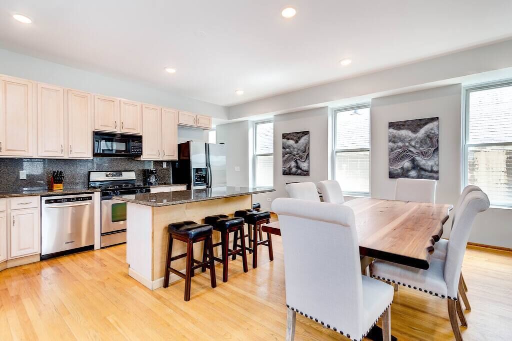 Photo of Kitchen in Pulaski Park