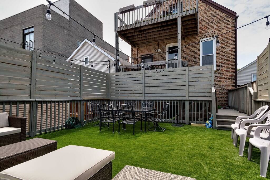 Photo of Outdoor in Pulaski Park