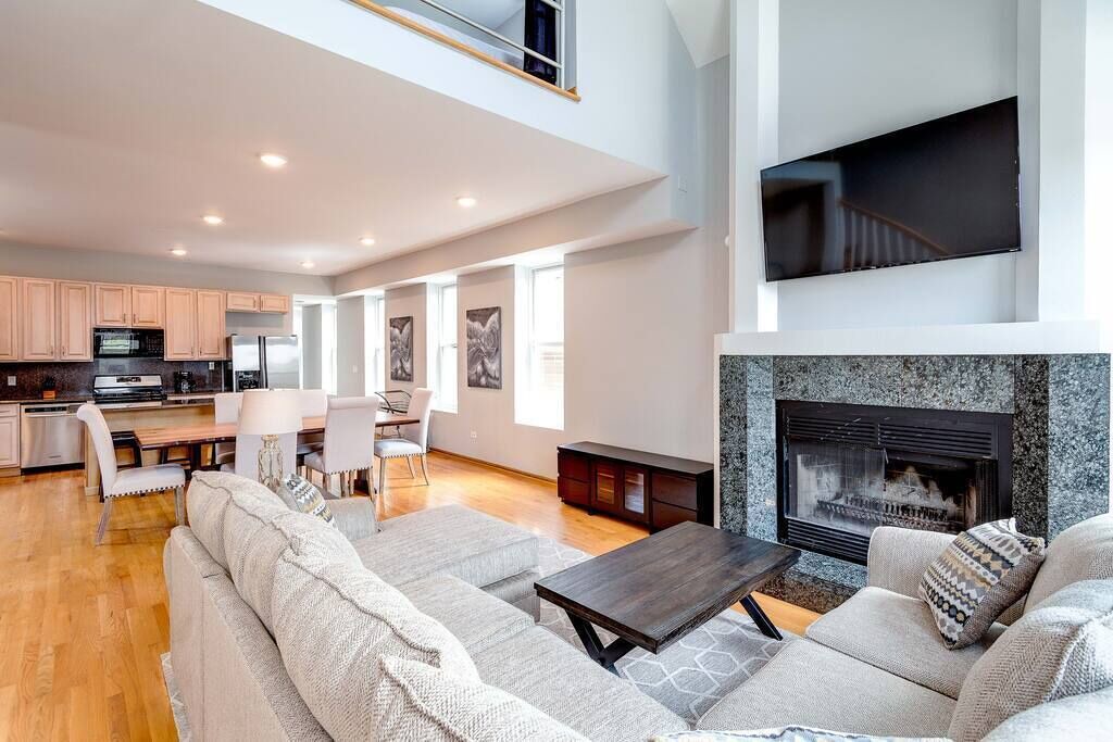 Photo of Livingroom in Pulaski Park