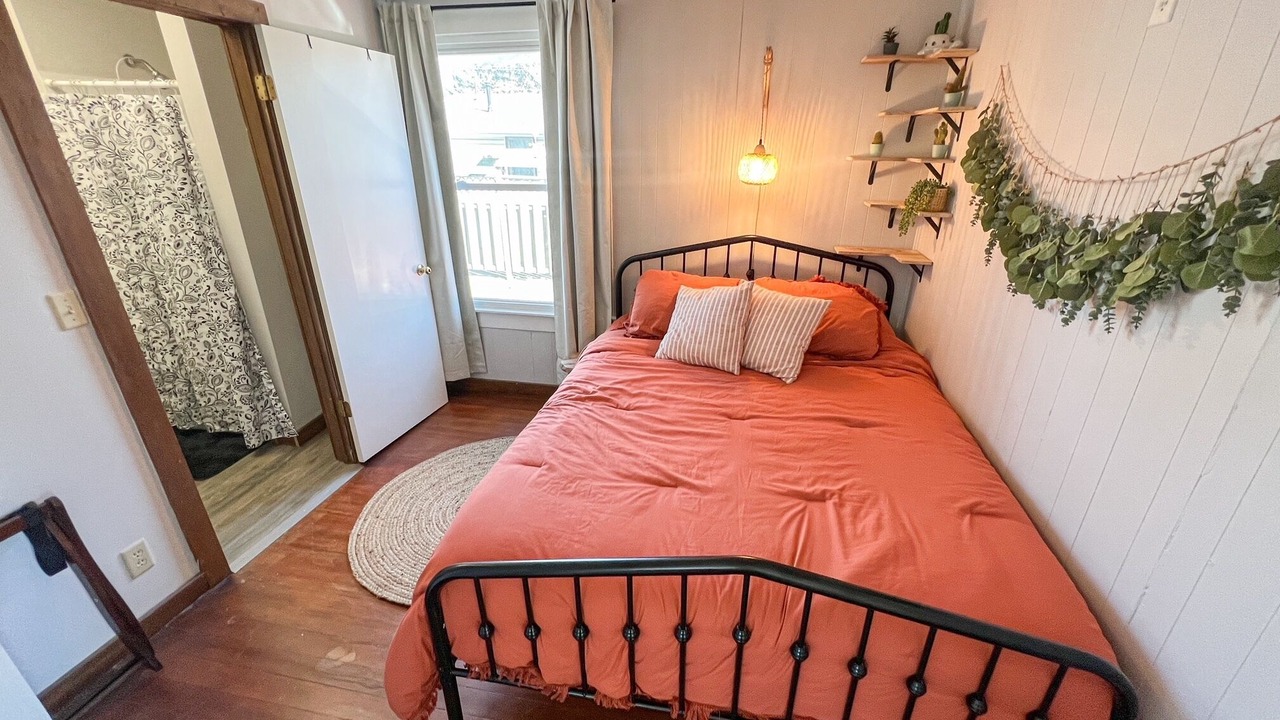 Photo of Bedroom in Mahomet