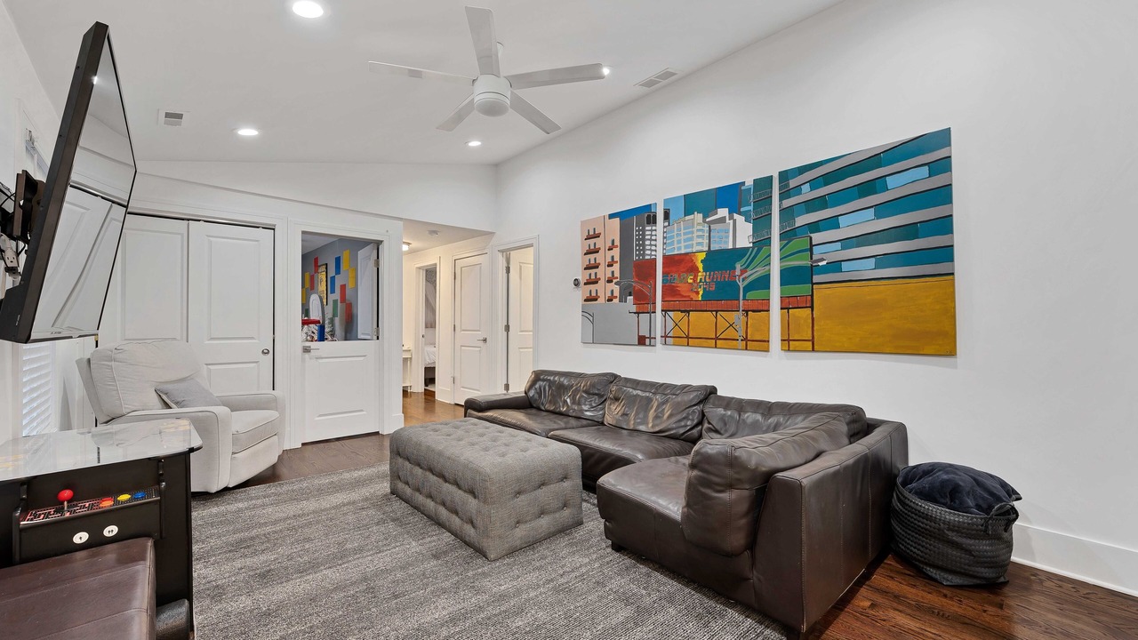 Photo of Bedroom in West Town