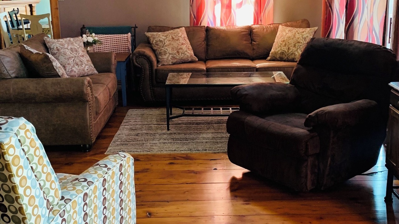 Photo of Livingroom in Scioto Mills
