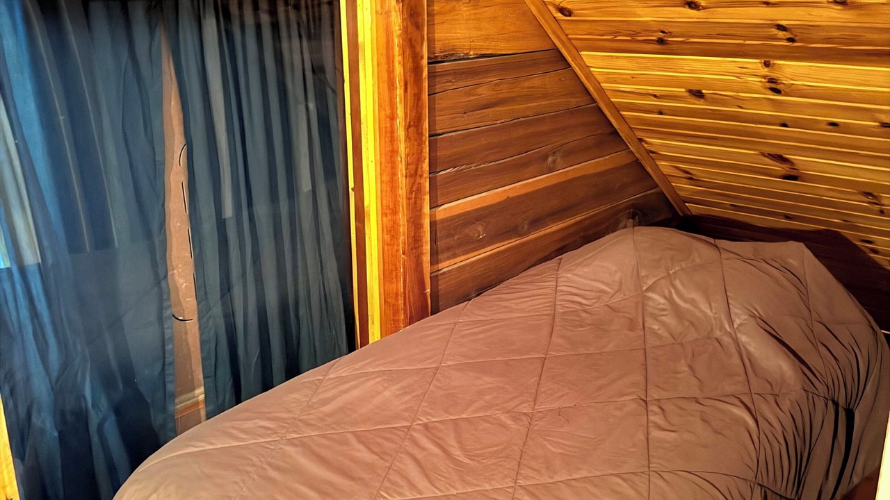 Photo of Bedroom in Hardin County