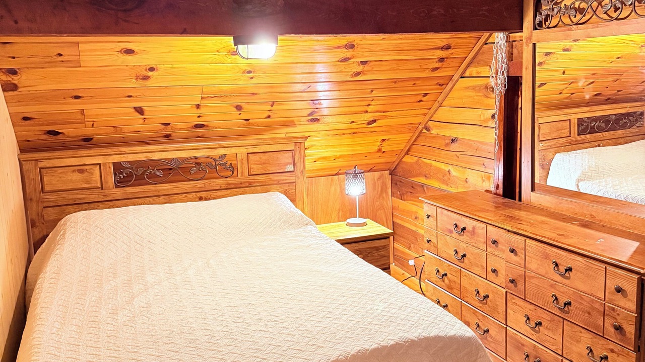 Photo of Bedroom in Hardin County