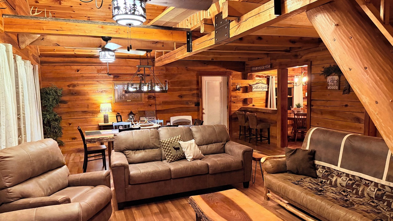 Photo of Livingroom in Hardin County
