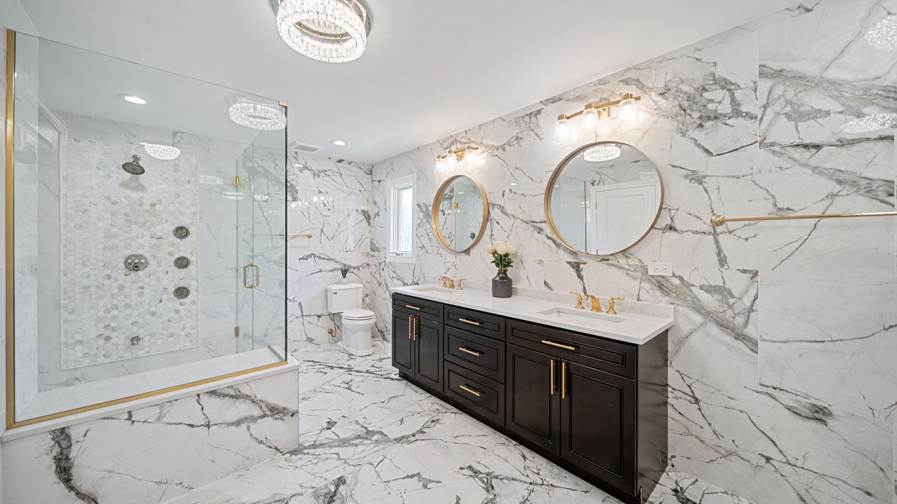 Photo of Bathroom in Oak Brook