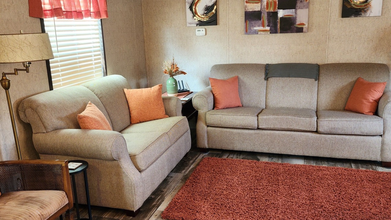 Photo of Livingroom in Lakewood