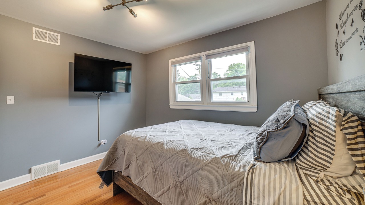Photo of Bedroom in South Holland
