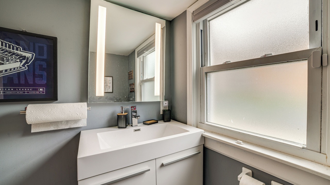Photo of Bathroom in South Holland
