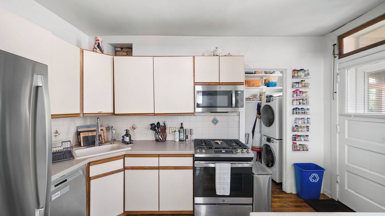 Photo of Kitchen in Rogers Park