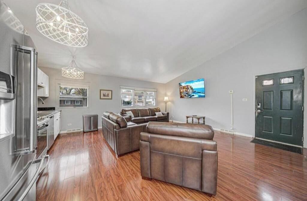 Photo of Livingroom in Villa Park