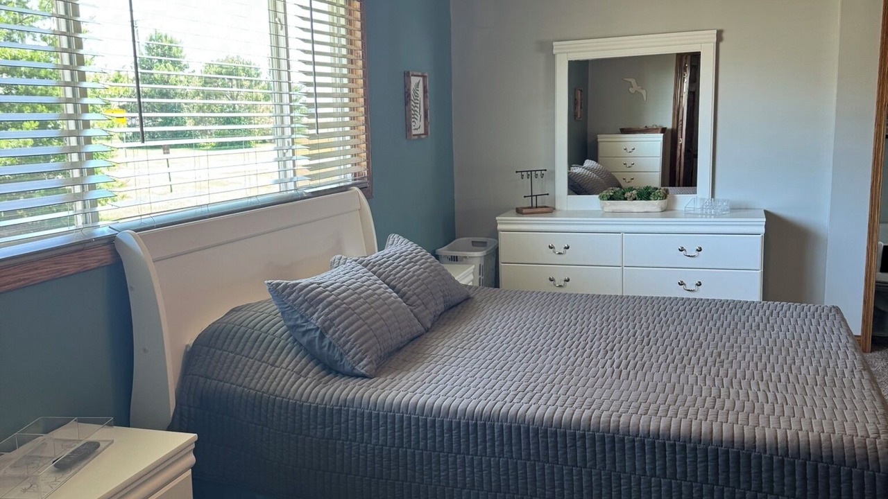 Photo of Bedroom in Dixon