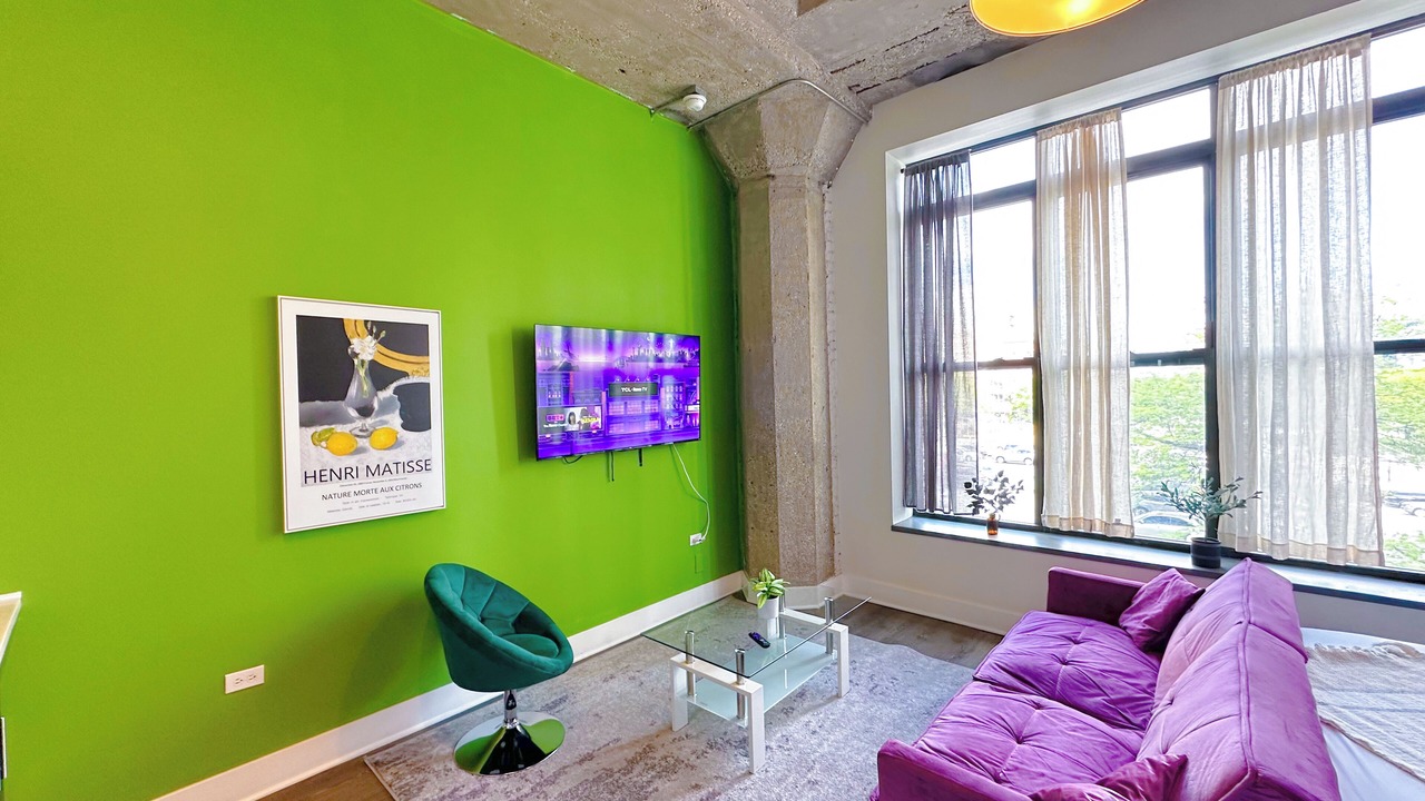 Photo of Livingroom in Near South Side
