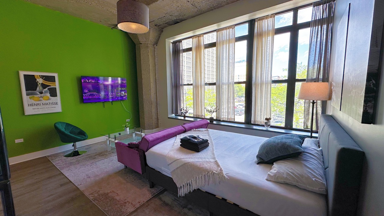Photo of Bedroom in Near South Side