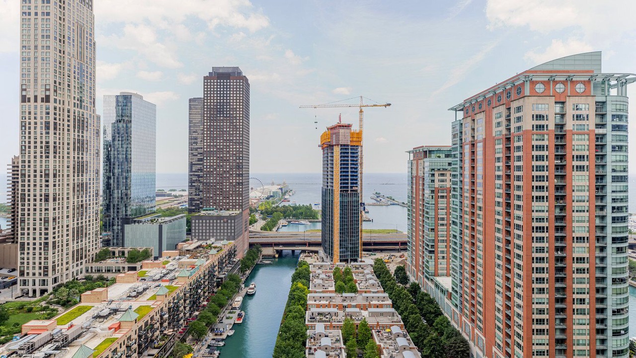 Photo of Outdoor in Streeterville