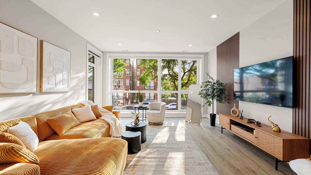 Photo of Livingroom in Tri-Taylor
