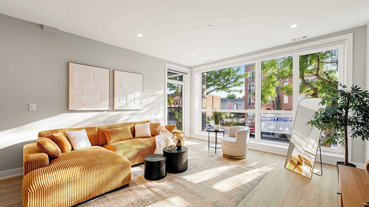 Photo of Livingroom in Tri-Taylor