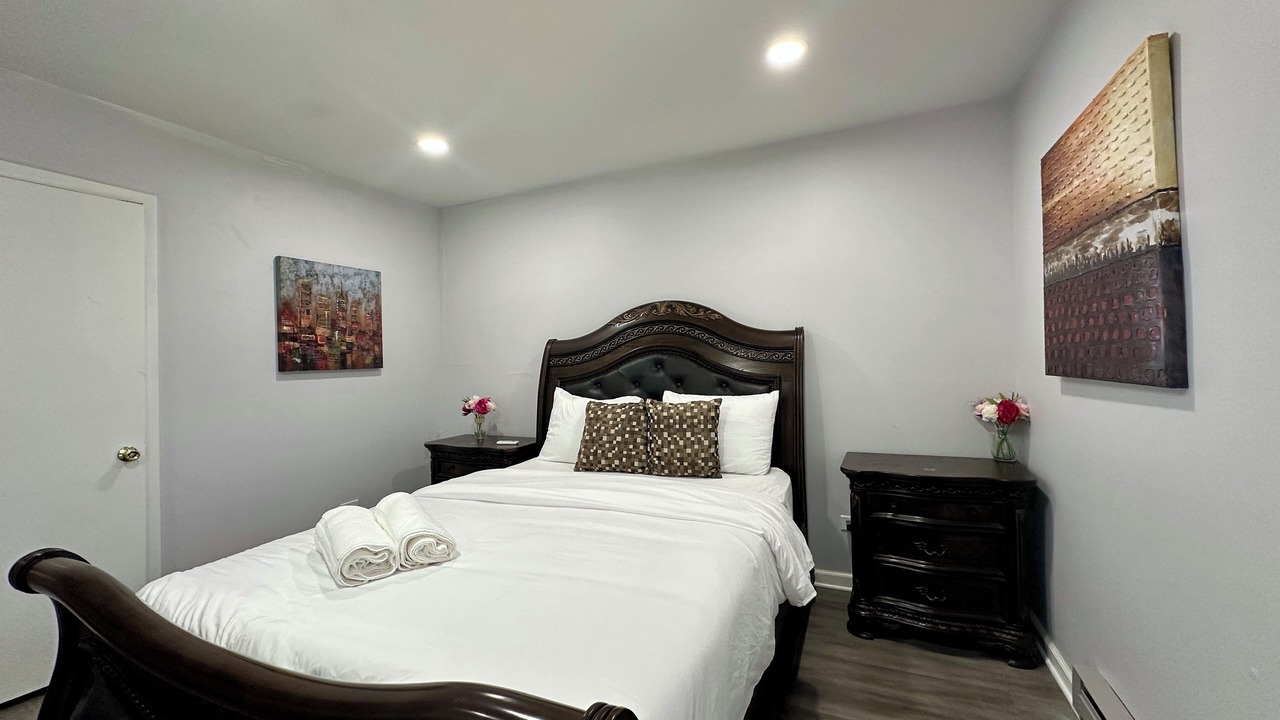 Photo of Bedroom in Waukegan