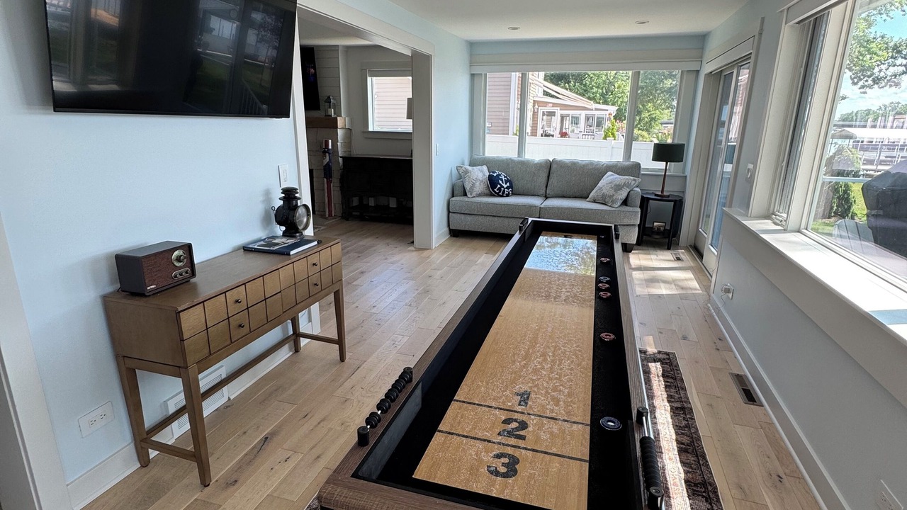 Photo of Bedroom in McHenry
