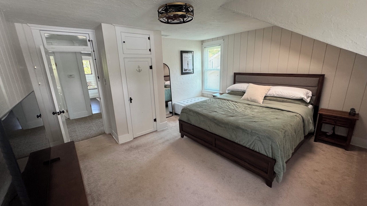 Photo of Bedroom in McHenry