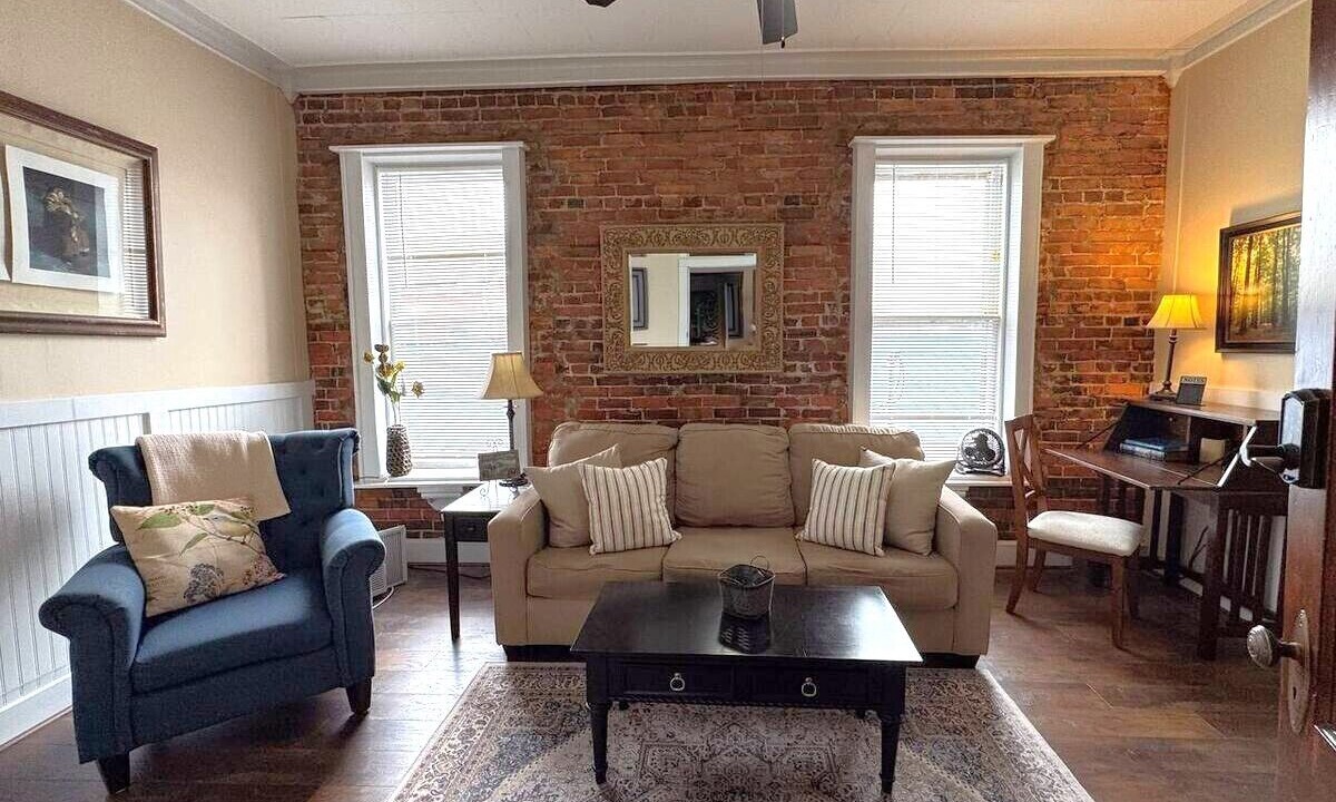 Photo of Bedroom in Nauvoo