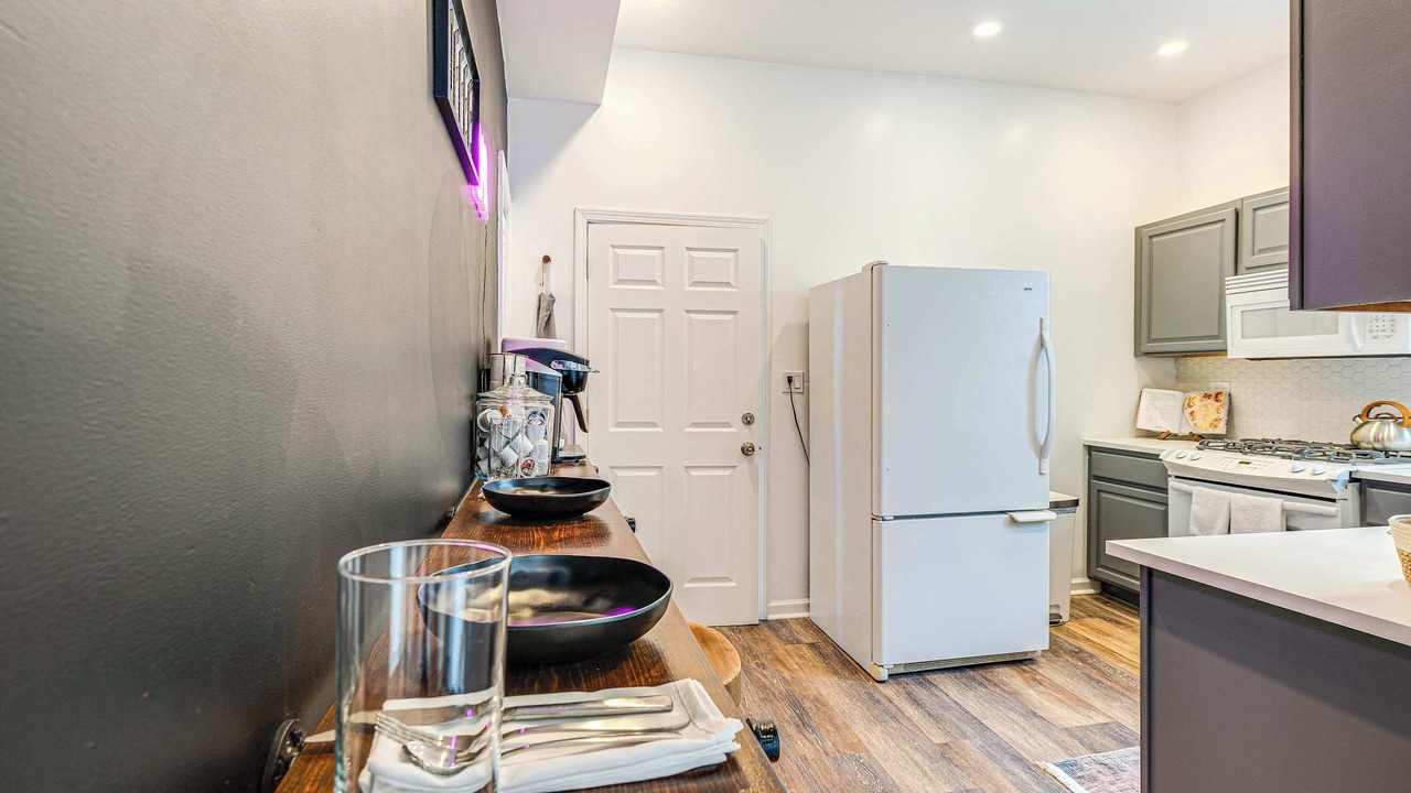 Photo of Kitchen in Greater Grand Crossing