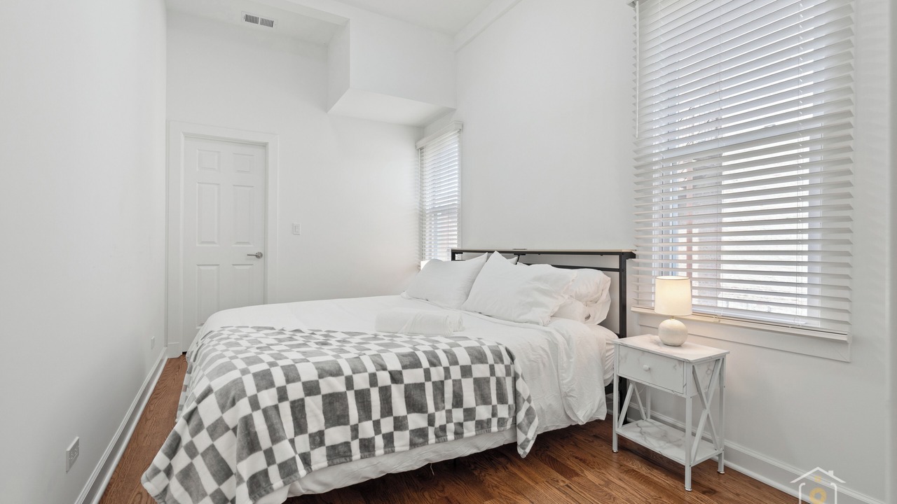 Photo of Bedroom in Douglas