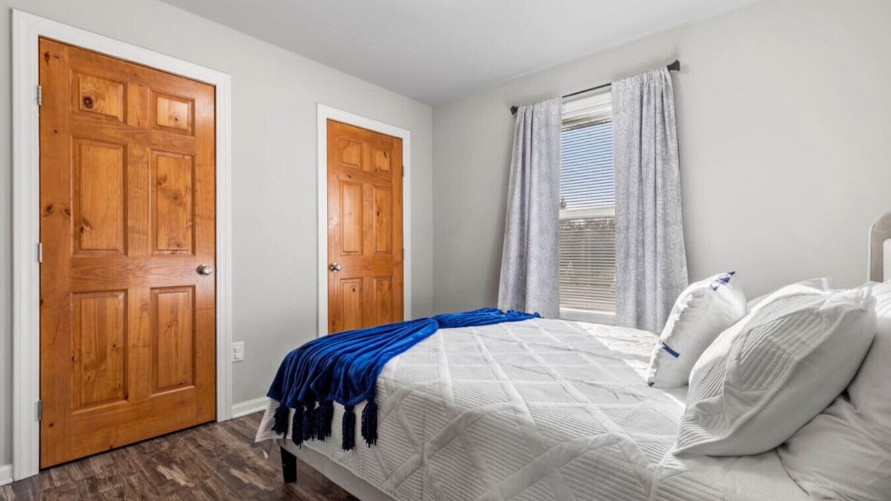 Photo of Bedroom in Belvidere