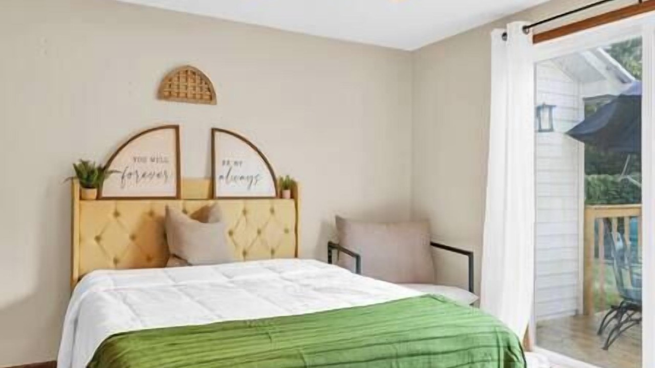 Photo of Bedroom in Rantoul