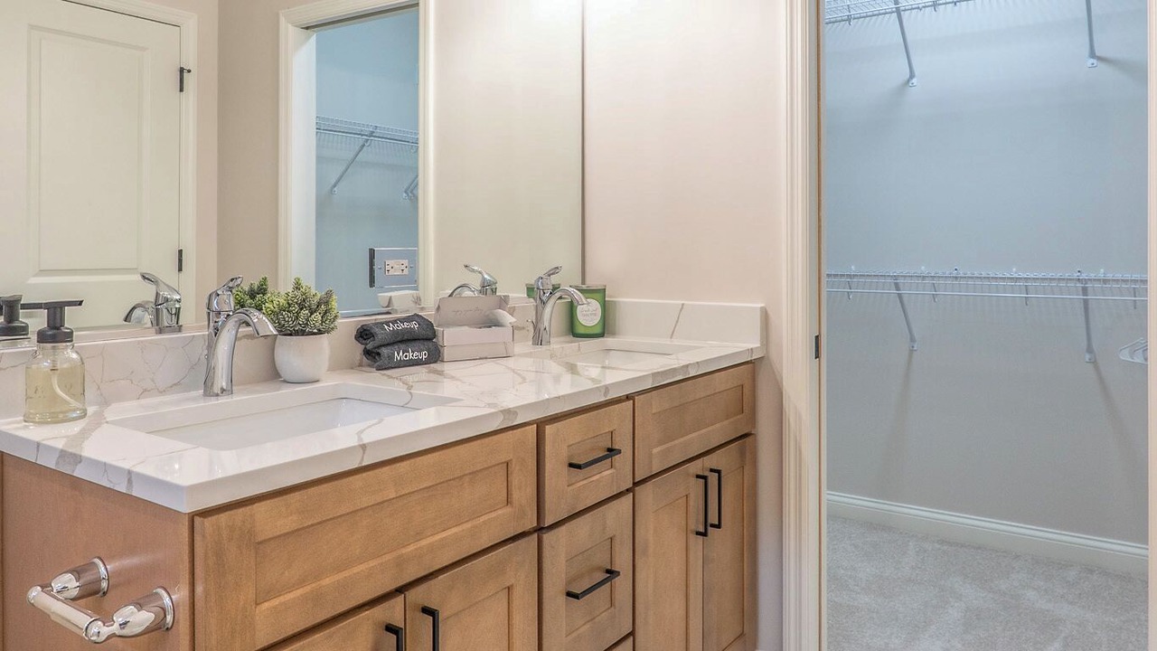 Photo of Bathroom in Minooka