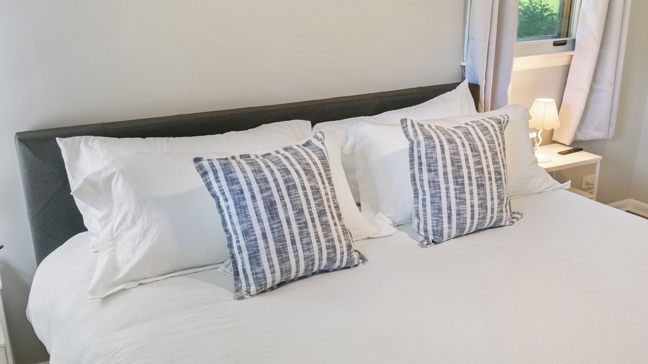 Photo of Bedroom in Libertyville