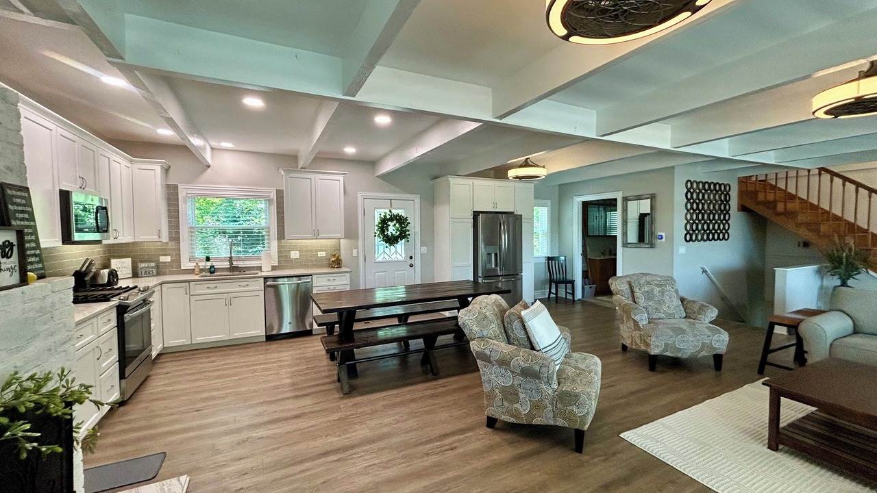 Photo of Livingroom in Wonder Lake