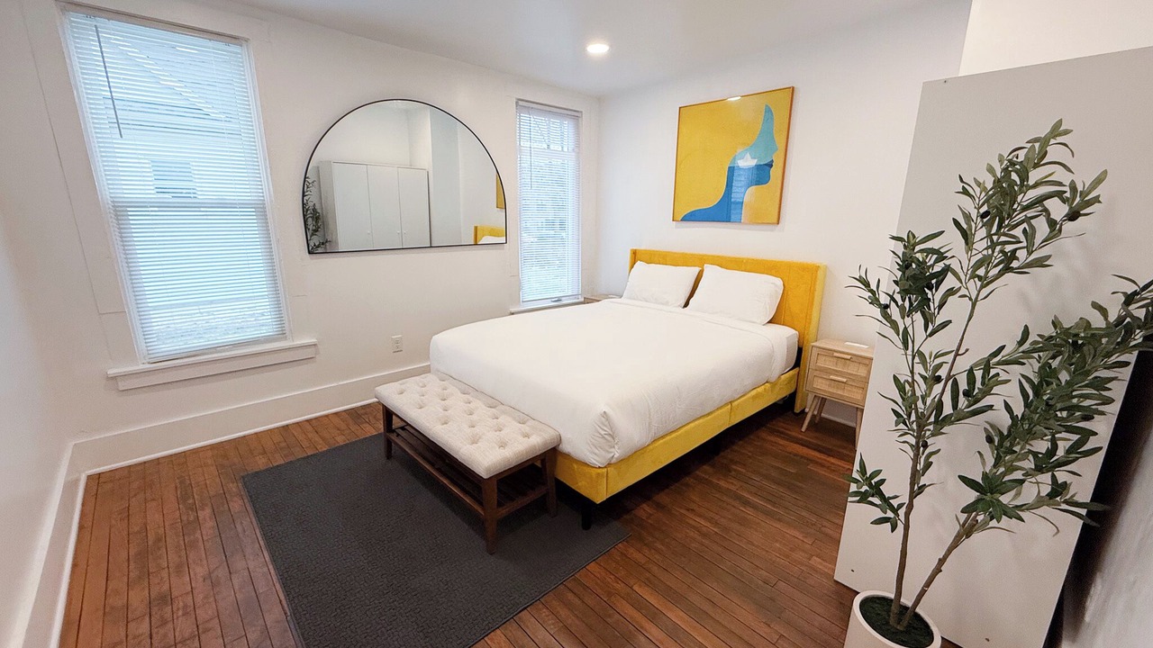 Photo of Bedroom in Urbana