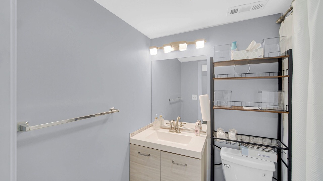 Photo of Bathroom in Woodlawn