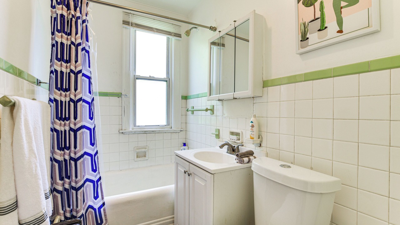 Photo of Bathroom in South Chicago