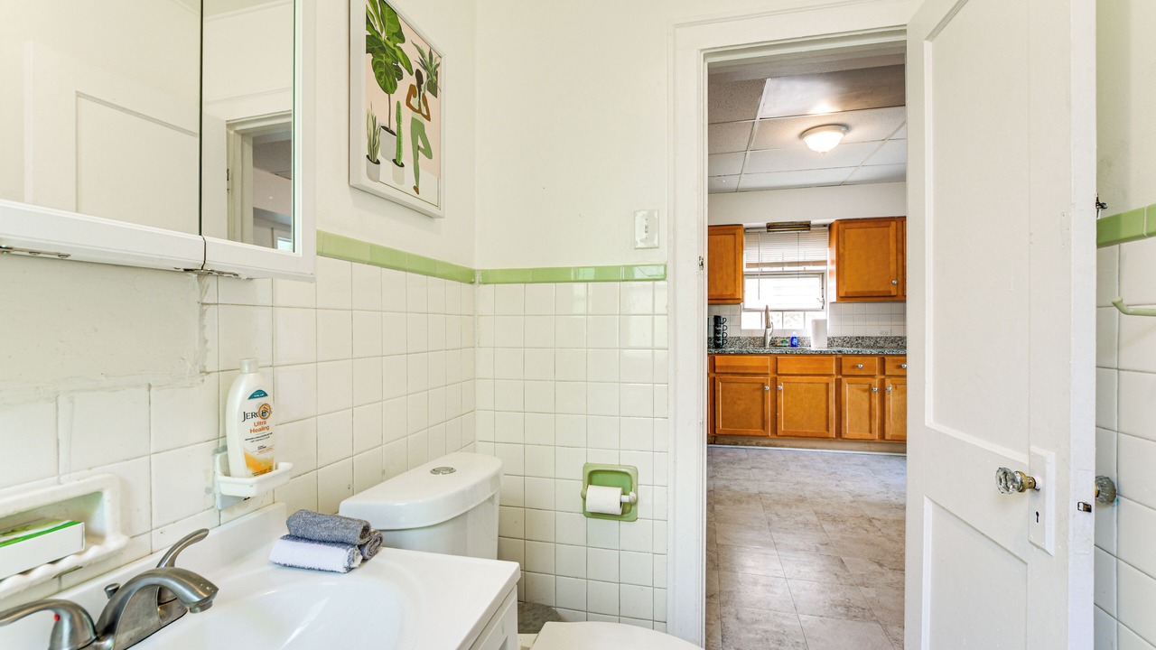 Photo of Bathroom in South Chicago