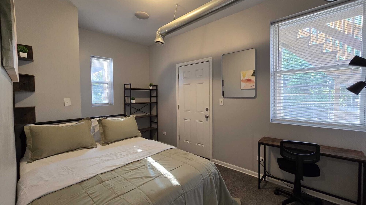 Photo of Bedroom in Woodlawn