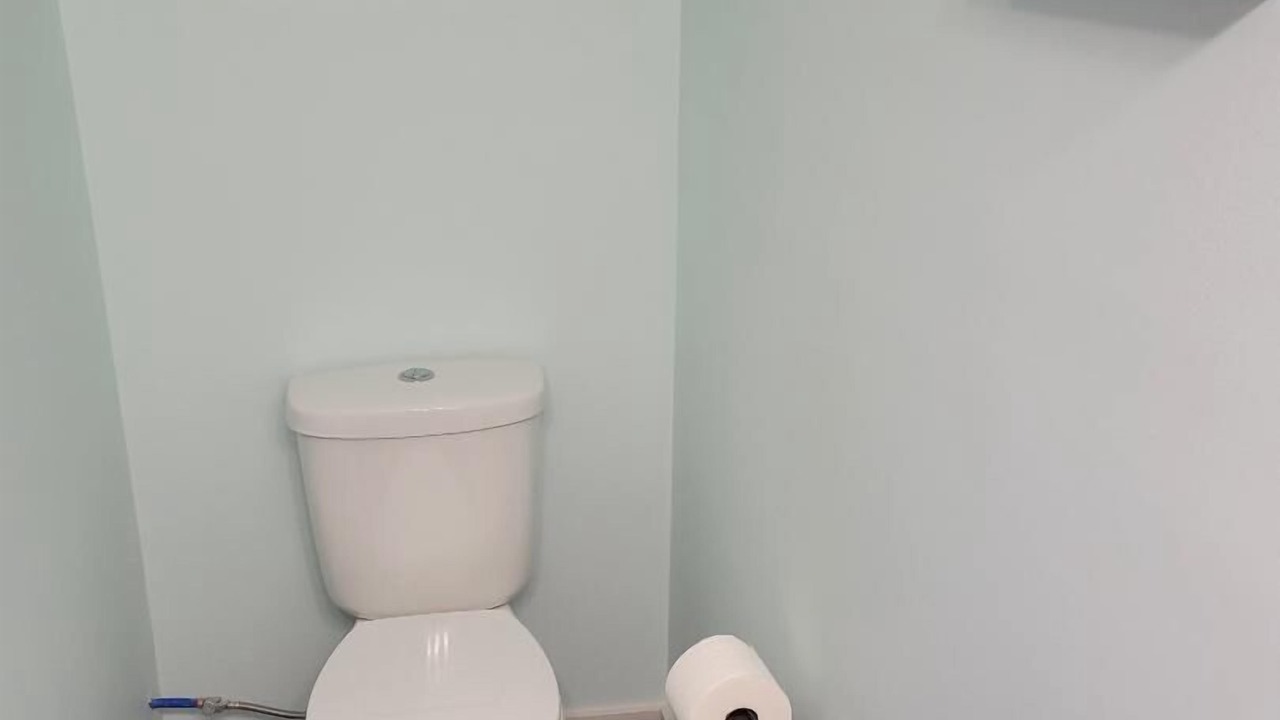 Photo of Bathroom in Hoopeston