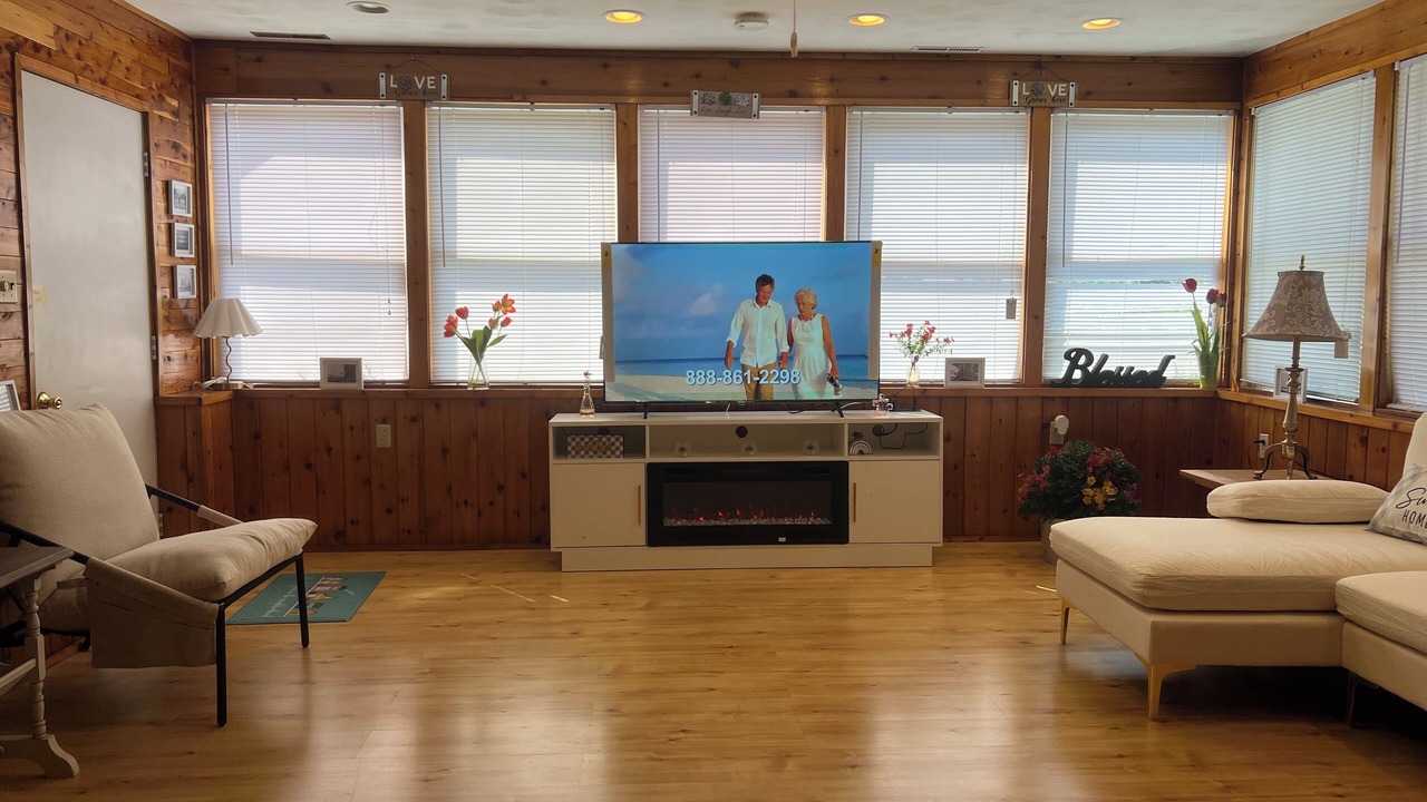 Photo of Livingroom in Cherry Valley