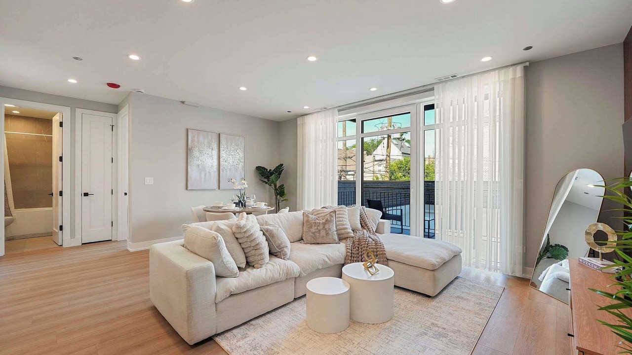 Photo of Livingroom in Tri-Taylor