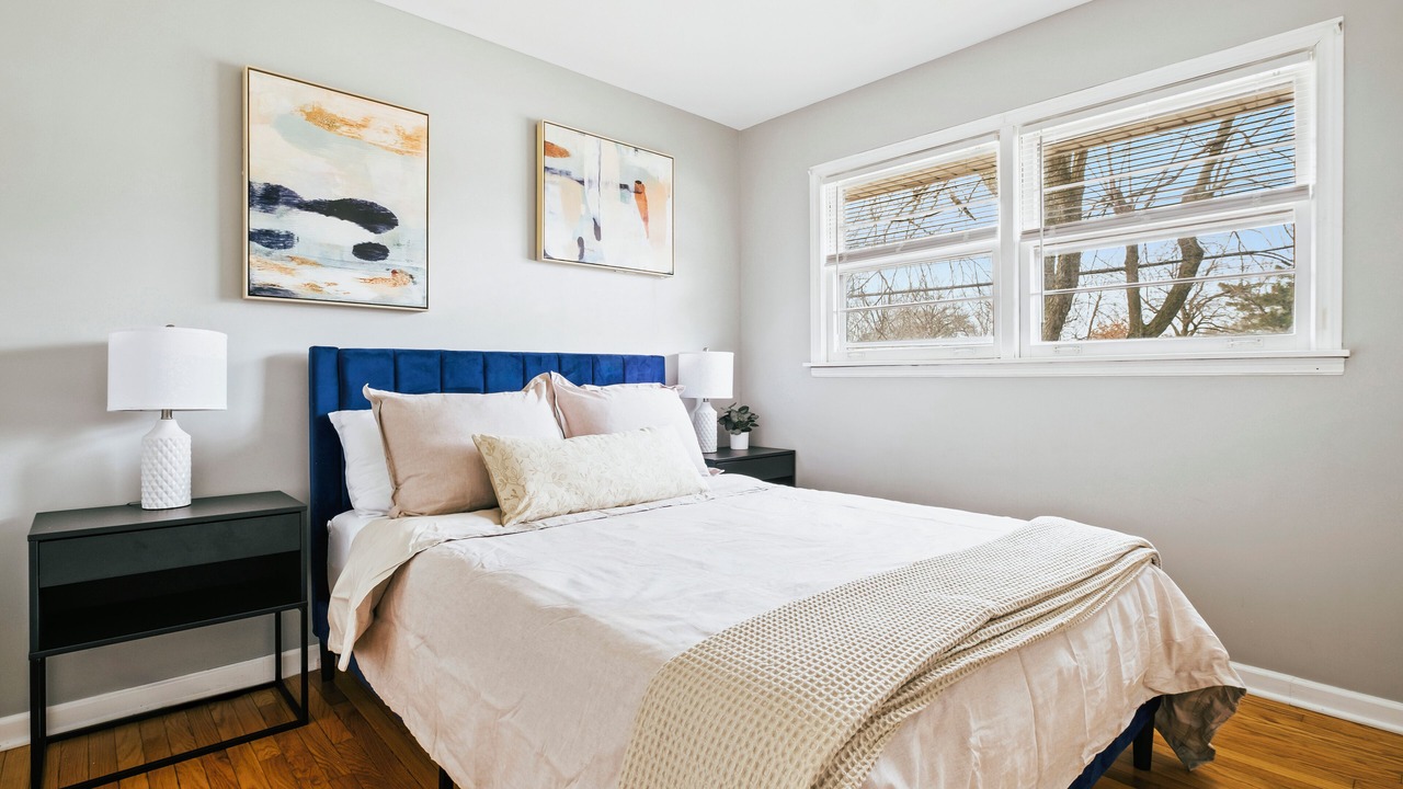 Photo of Bedroom in Homewood