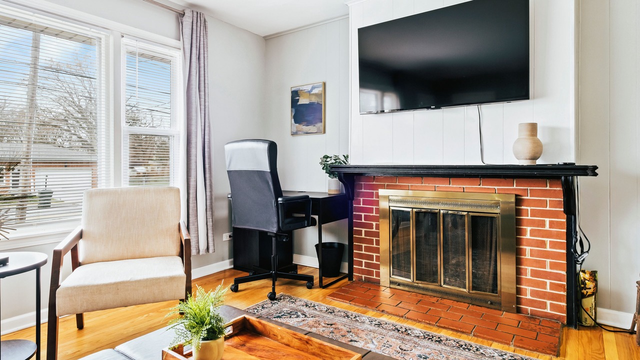 Photo of Livingroom in Homewood
