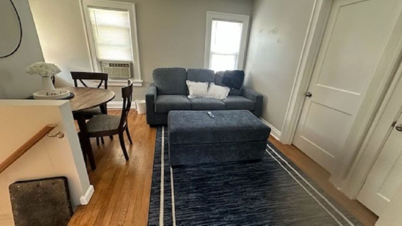Photo of Livingroom in Highwood