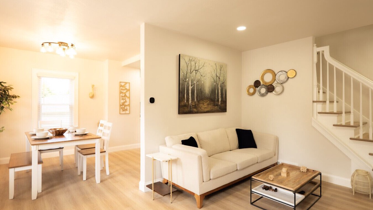 Photo of Livingroom in Dunlap