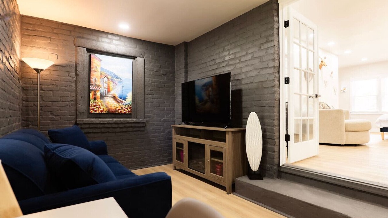 Photo of Livingroom in Dunlap