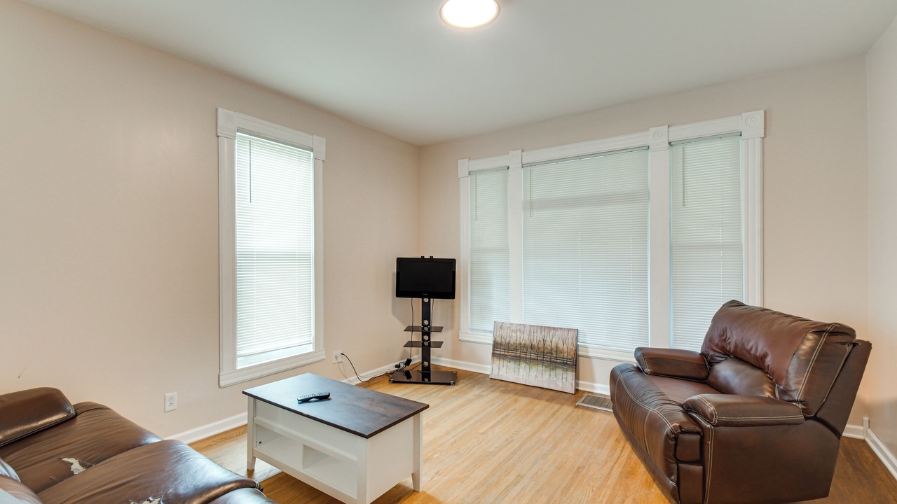 Photo of Livingroom in Galesburg