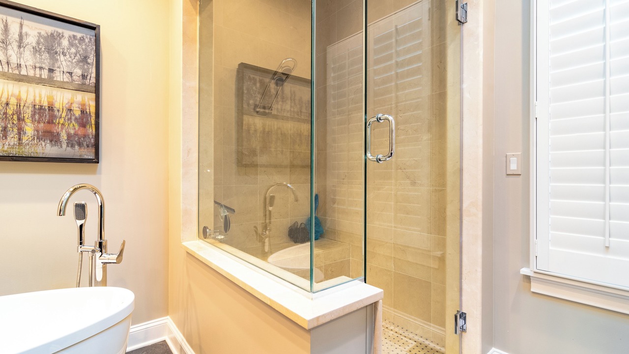 Photo of Bathroom in Rush and Division