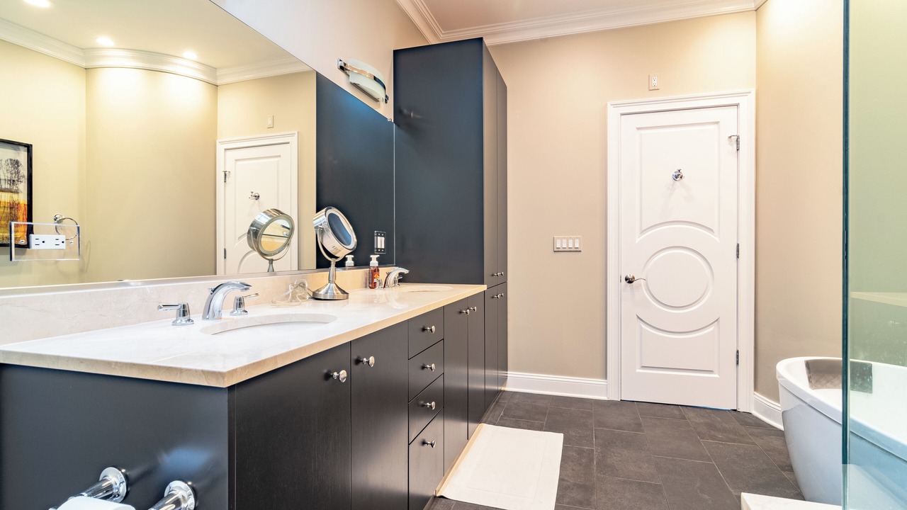 Photo of Bathroom in Rush and Division
